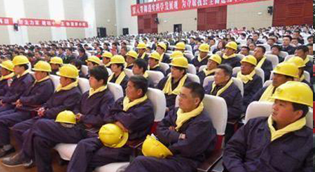 粤奇工业洗衣机，洗出了煤矿工人的自信